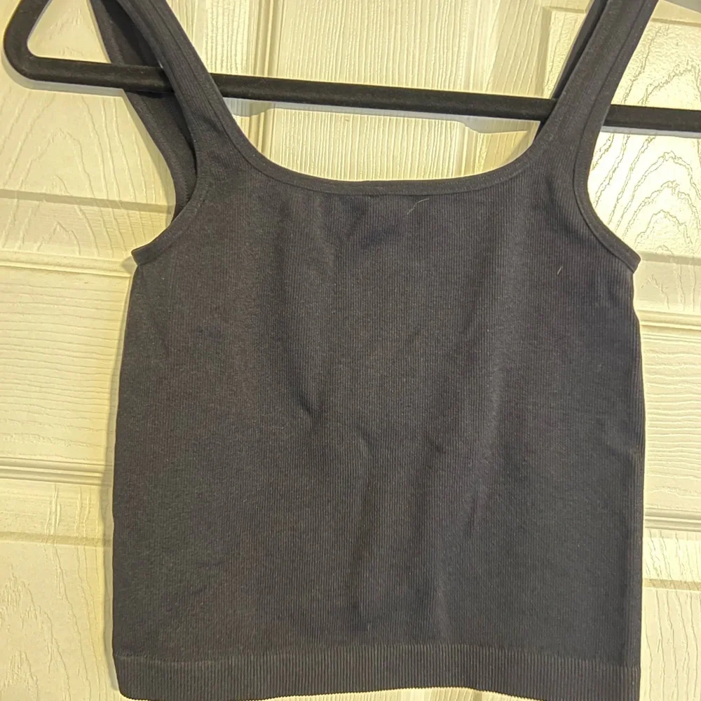 Dynamite Black Ribbed Sleeveless Tank Top - Picture 4 of 4